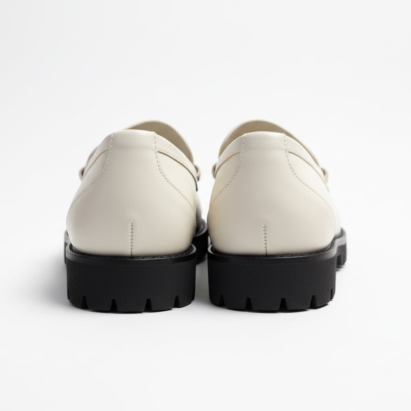 Paige bone leather Ellis loafer, size 9, NEW IN BOX!