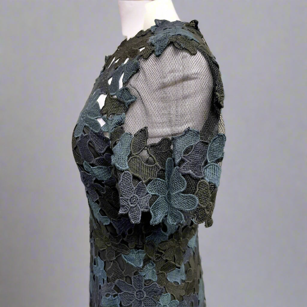 Elie Tahari black and blue guipure lace dress, size 6, NEW WITH TAGS!