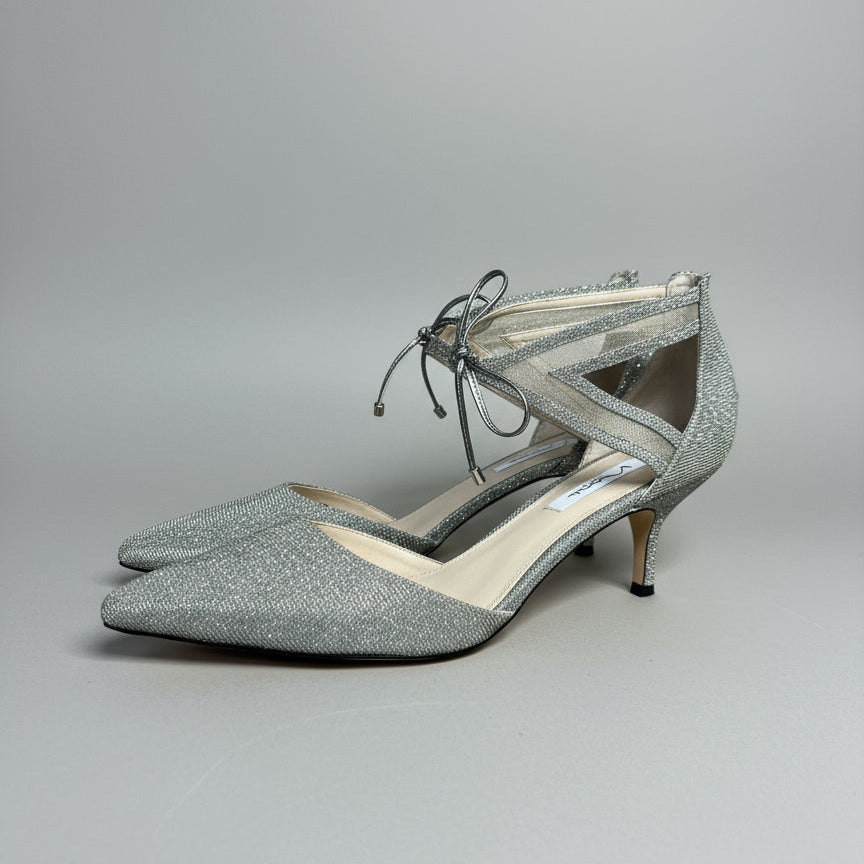 Nina metallic shoes, size 11, LIKE NEW!