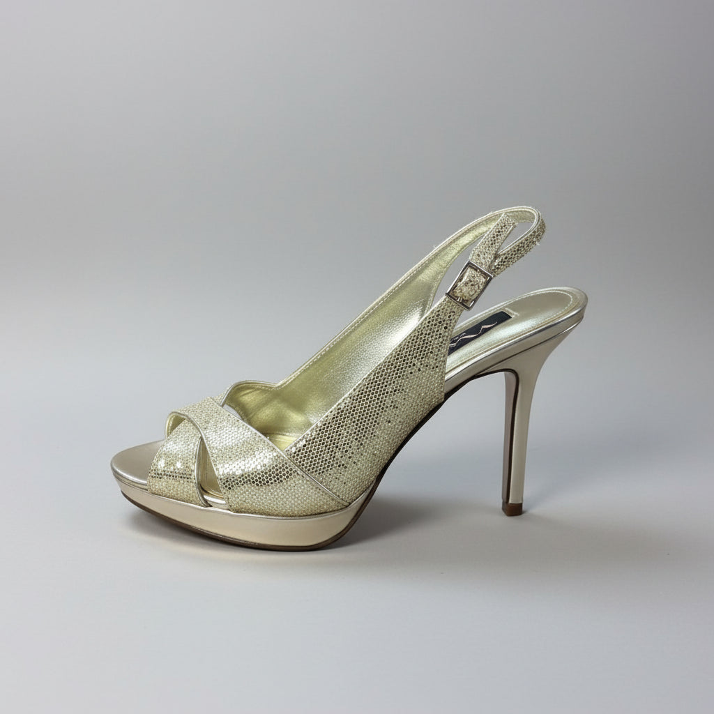 Nina gold metallic slings, size 6.5, LIKE NEW!