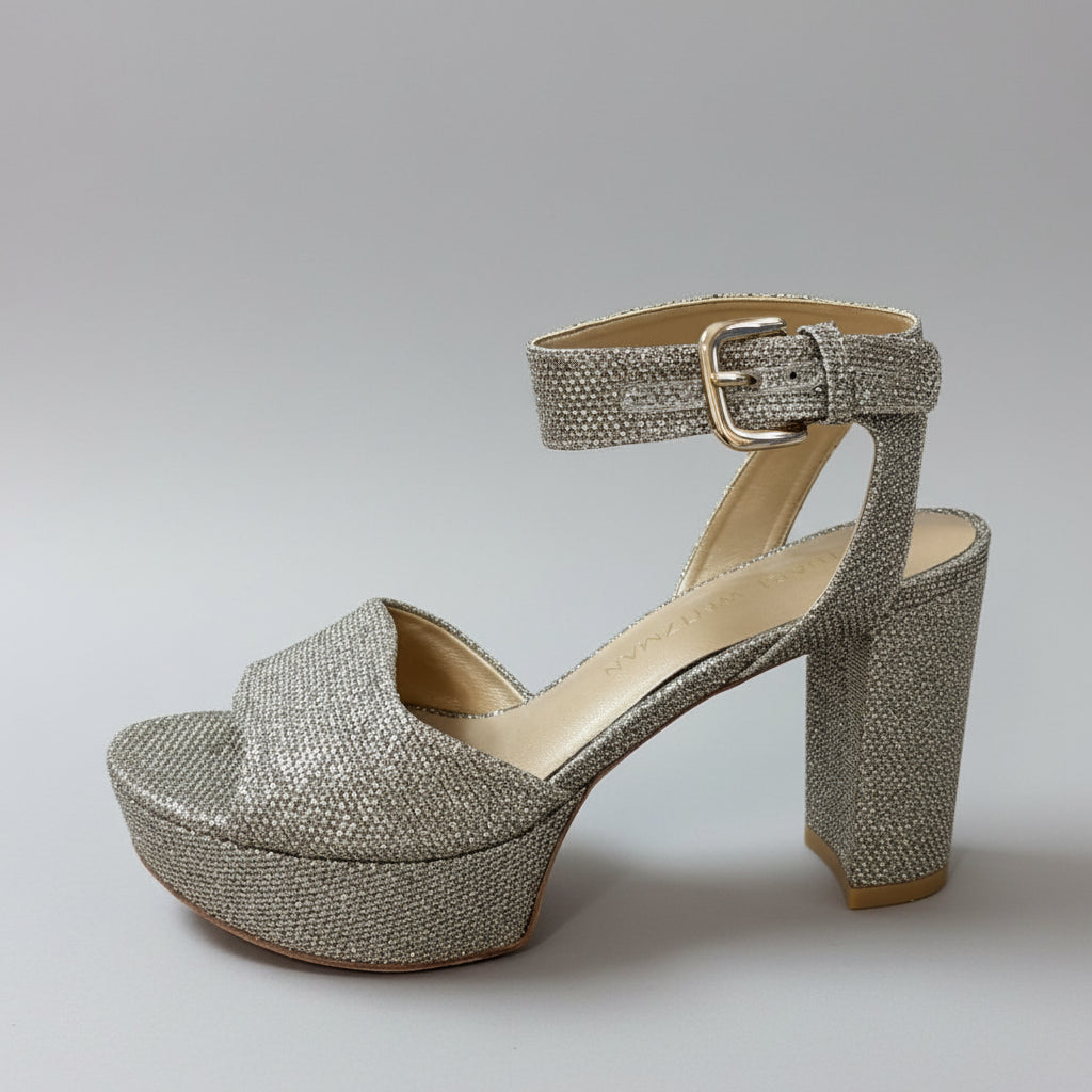 Stuart Weitzman gold sandal, size 6, NEARLY NEW!