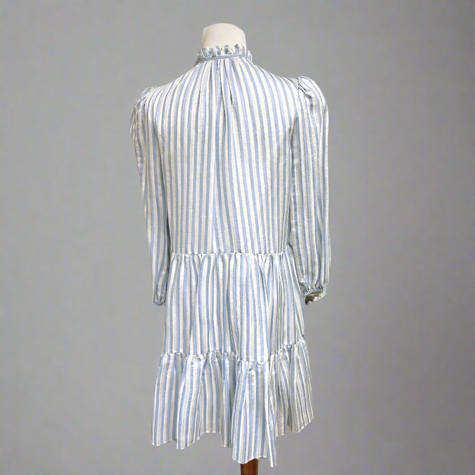 Veronica Beard light blue striped Hawken dress, size 2