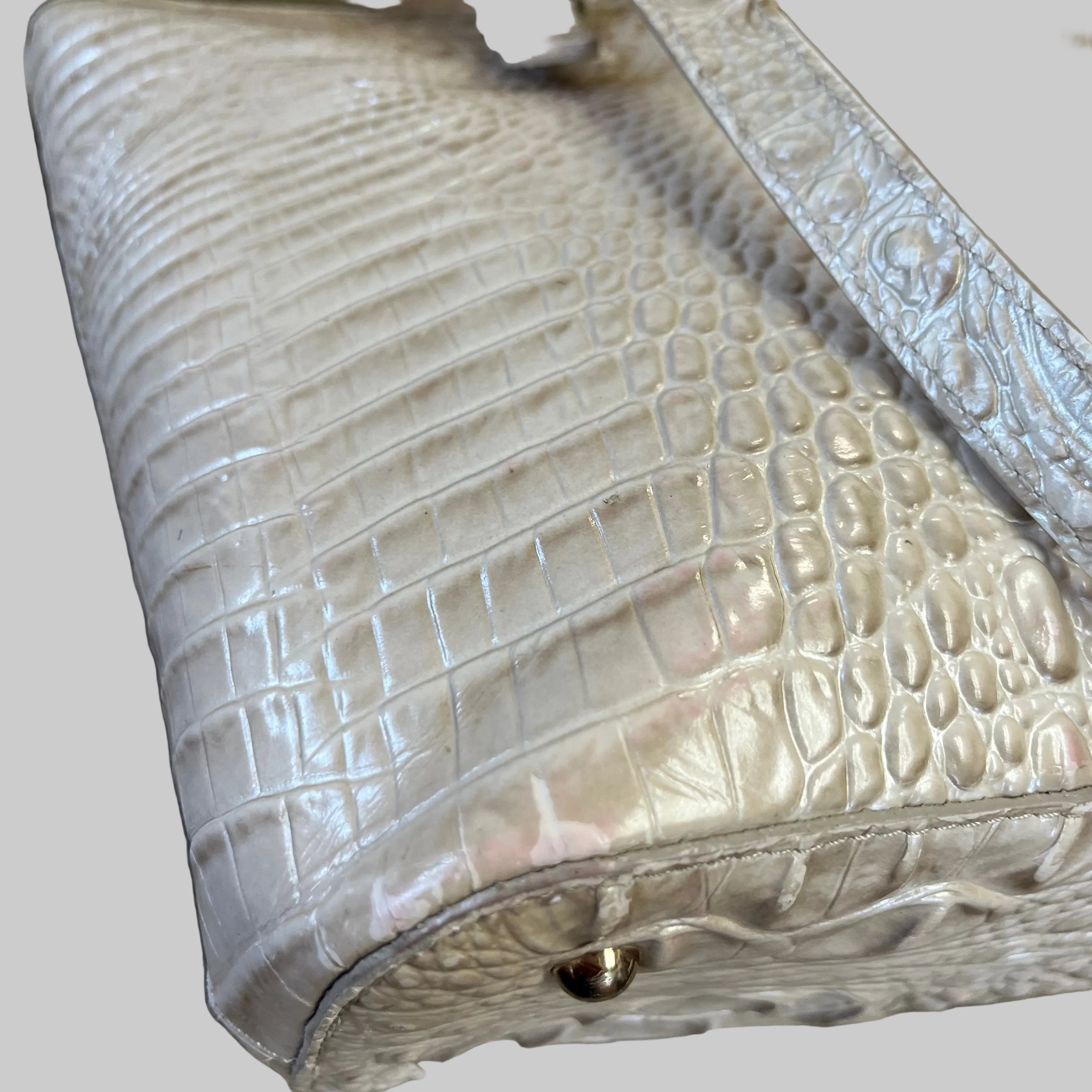 Brahmin cream "croc" tote, LIKE NEW!