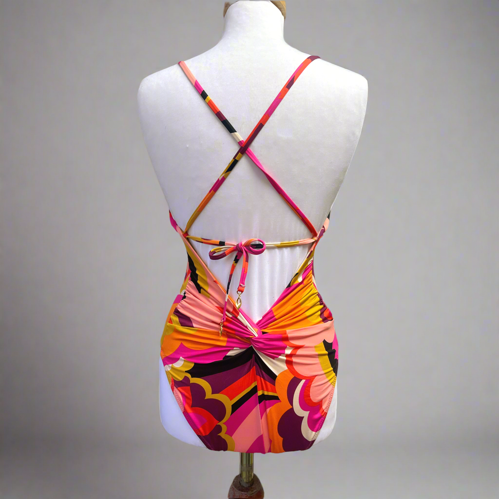 Trina Turk pink print Fan Faire bathing suit, size 8, NEW WITH TAGS!