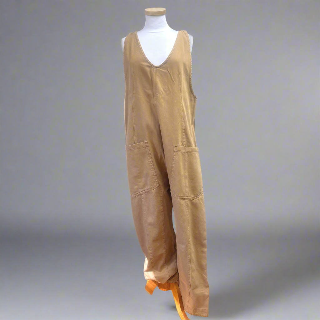 Free People Pioneertown overalls, size M, NEW WITH TAGS!