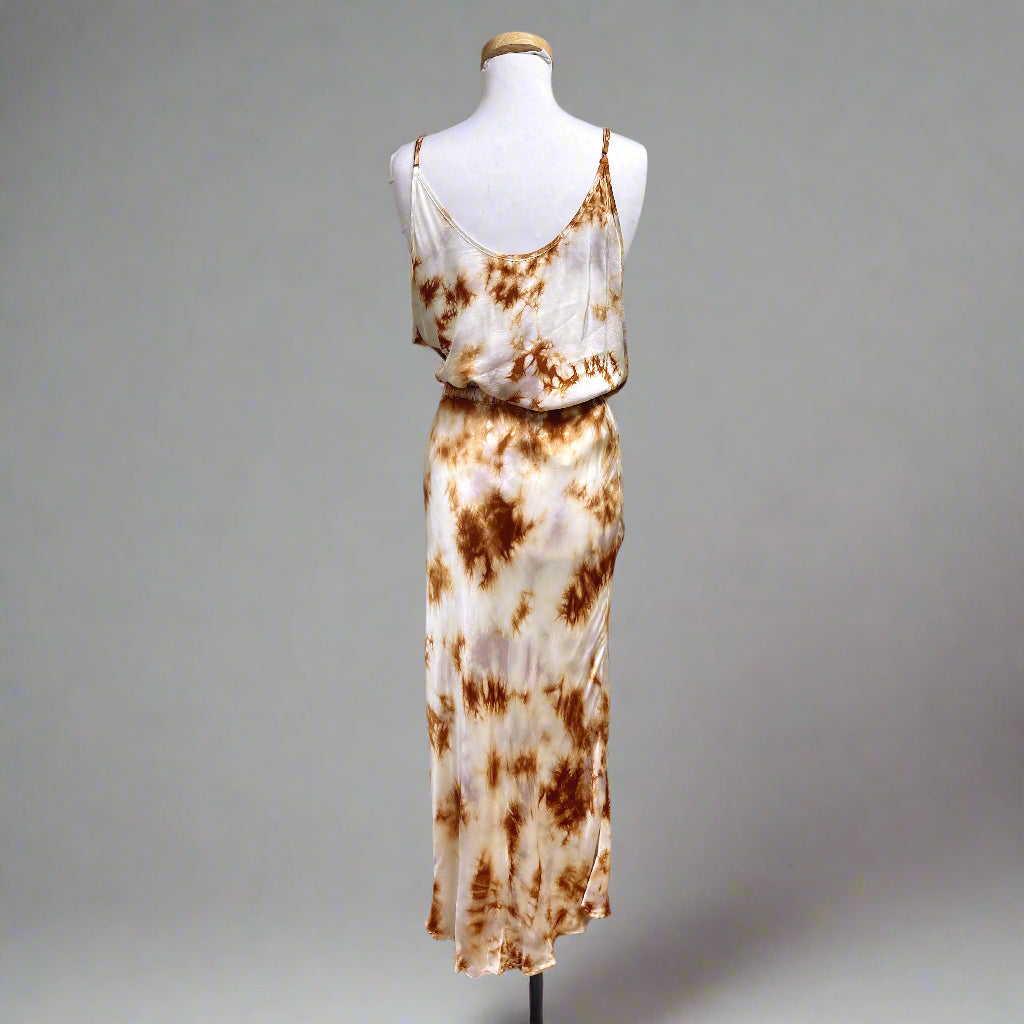 Young, Fabulous, and Broke brown tie dye dress, size L, NEW WITH TAGS!