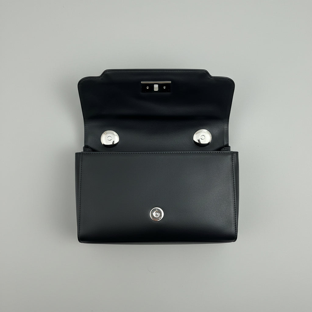 Giuseppe Zanotti black bag with chainmail handle