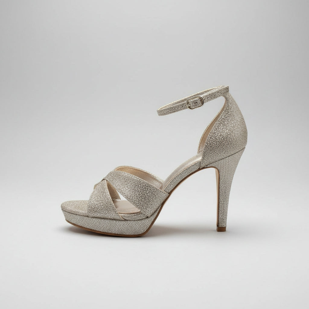 Adrianna Papell gold Jimmy Net platform sandal, size 6.5, NEW IN BOX!