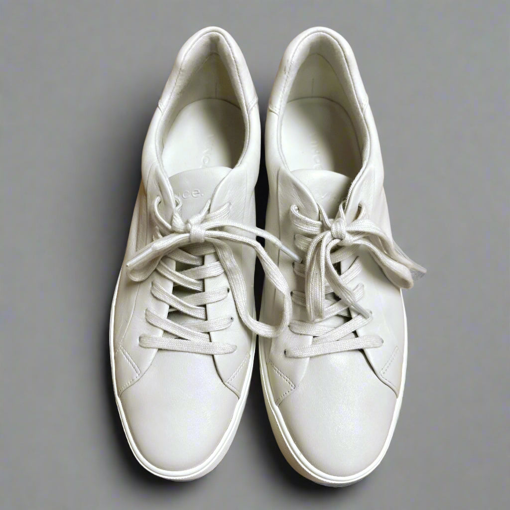 Vince off-white leather Benfield sneakers, size 9, LIKE NEW!