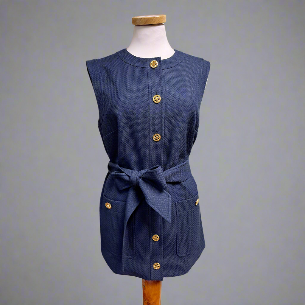Exquise navy vest, size 6, NEW WITH TAGS!