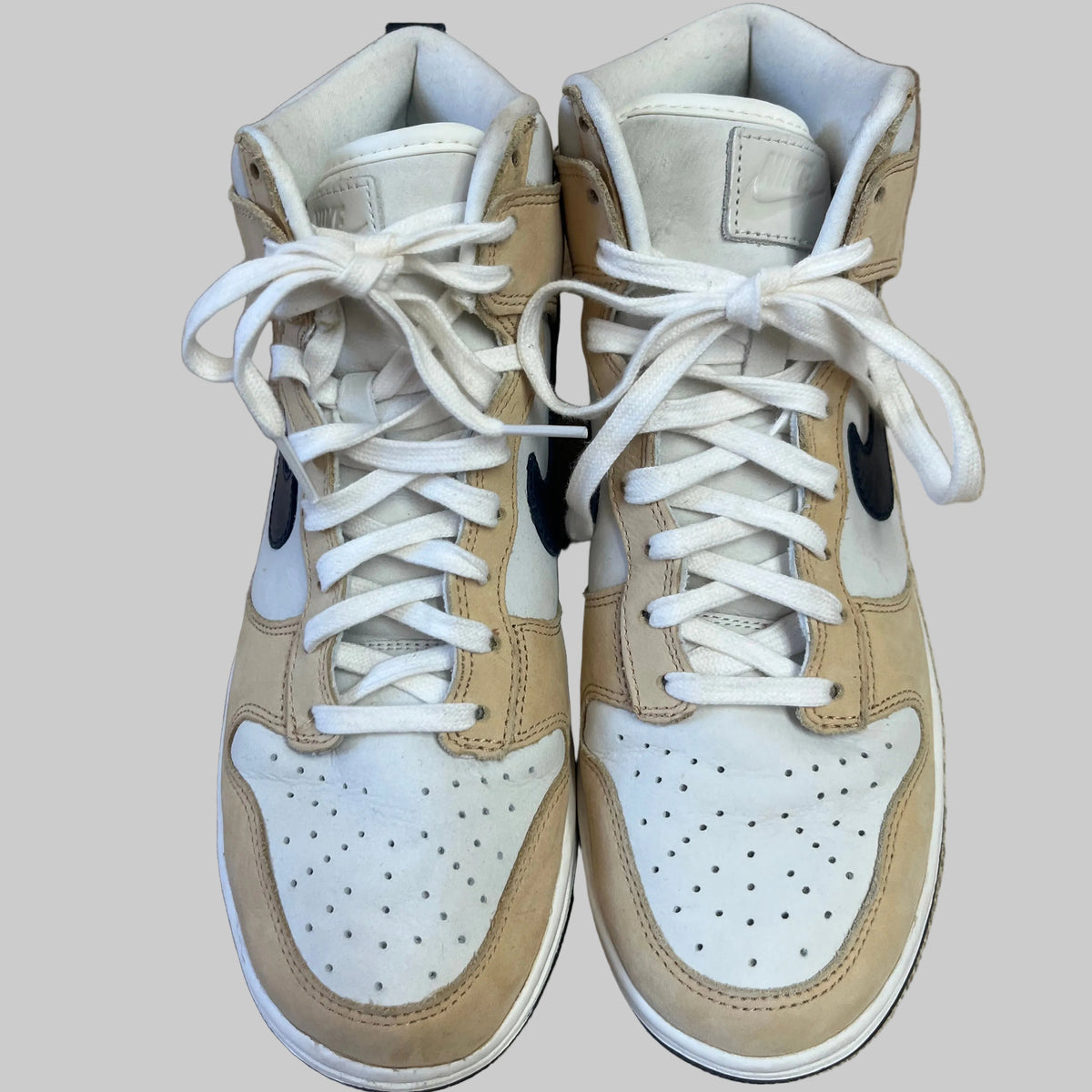 Nike cream and black Sesame Obsidian High Dunk sneakers, size 8.5, NEW WITHOUT TAGS!