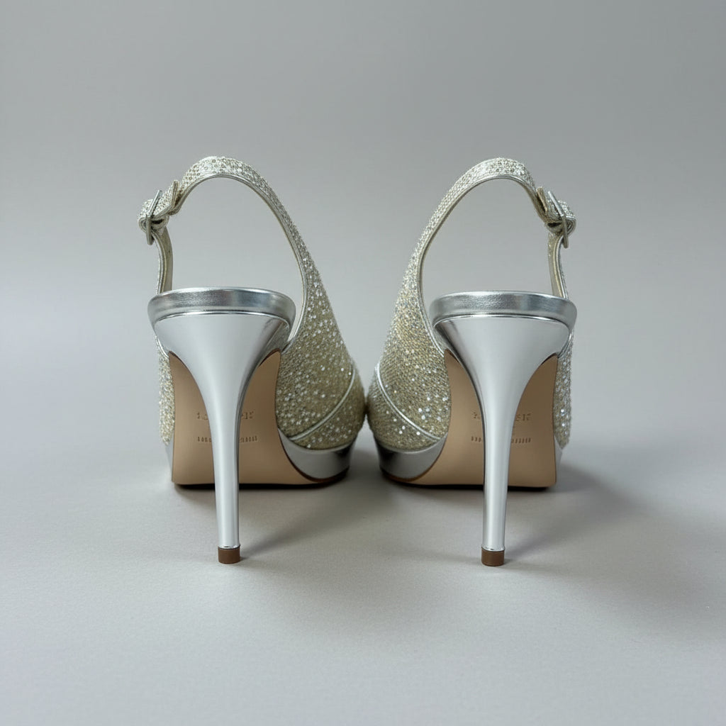 Nina gold metallic slings, size 6.5, LIKE NEW!
