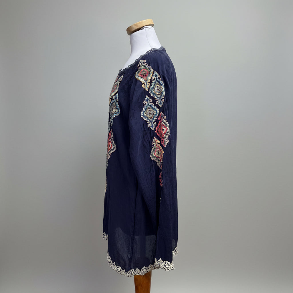 Johnny Was navy embroidered blouse, size XL