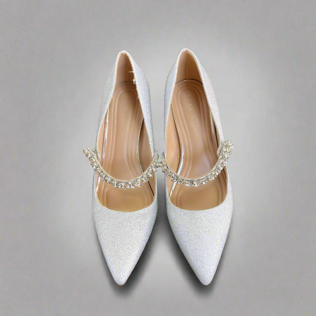 BCBG silver shoes, size 8, BRAND NEW!