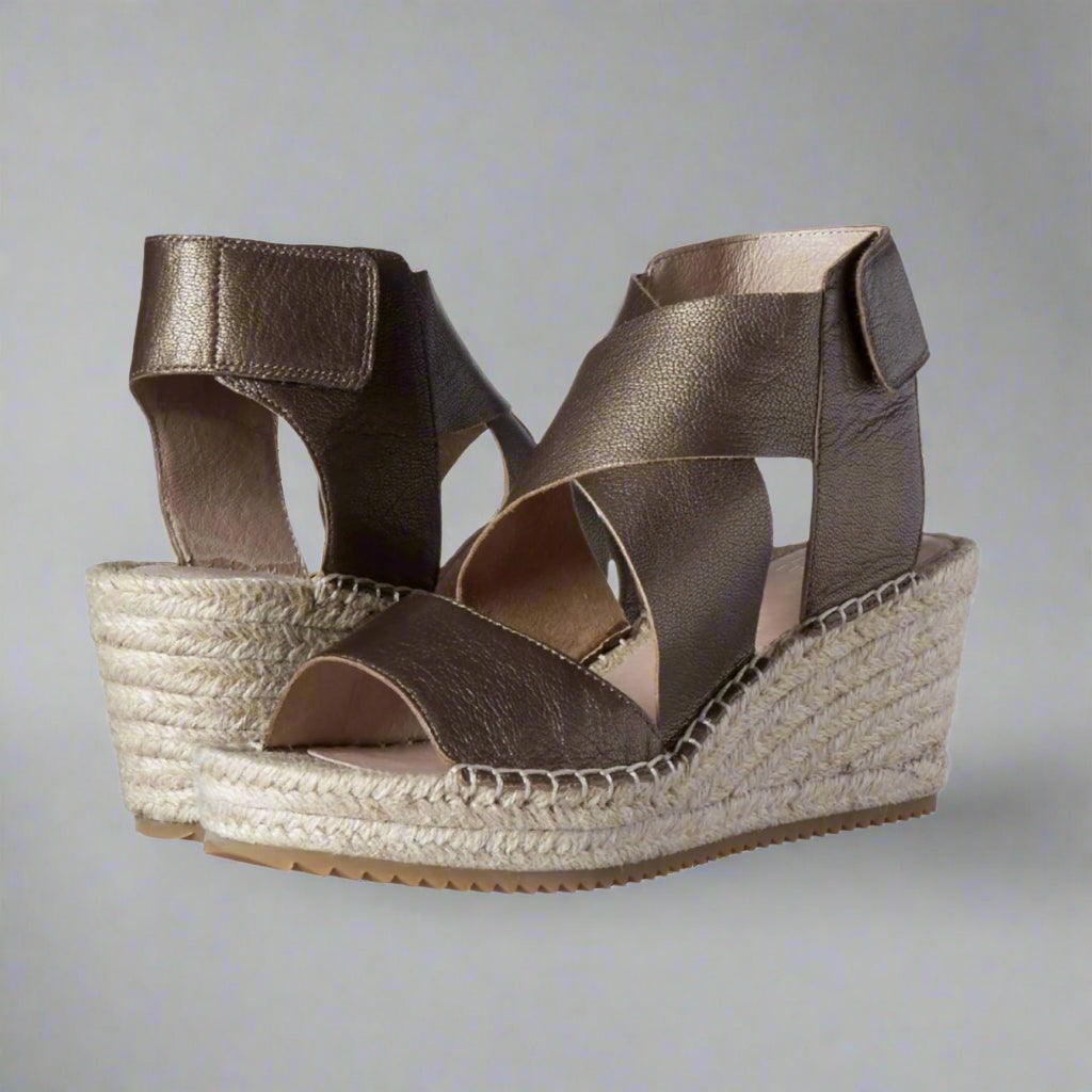 Eileen Fisher bronze Willow wedge, size 8.5, LIKE NEW!