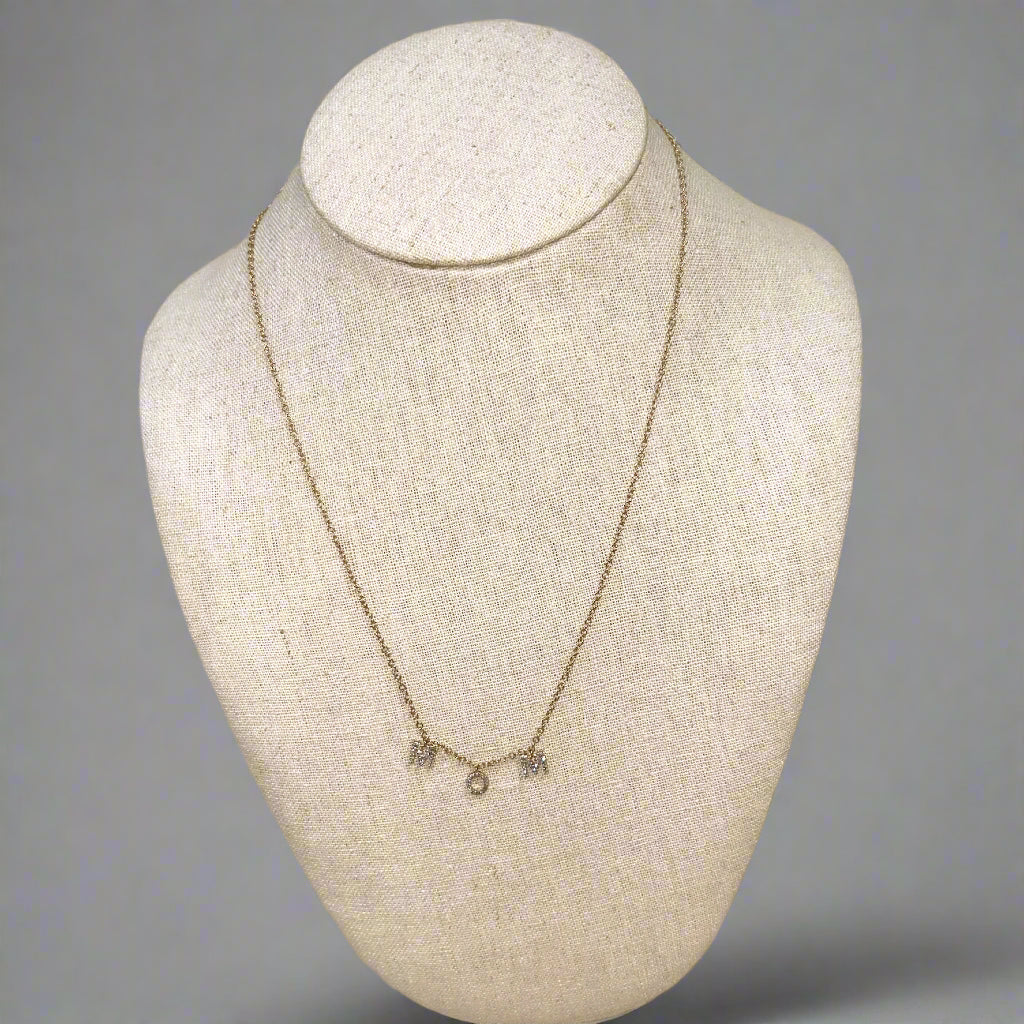 Diamond and gold MOM necklace, BRAND NEW!