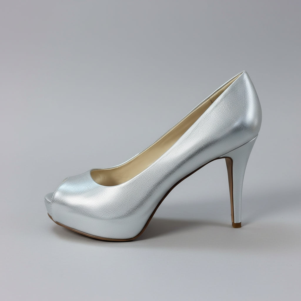 Nine West silver Camya shoes, size 6.5, NEW IN BOX!