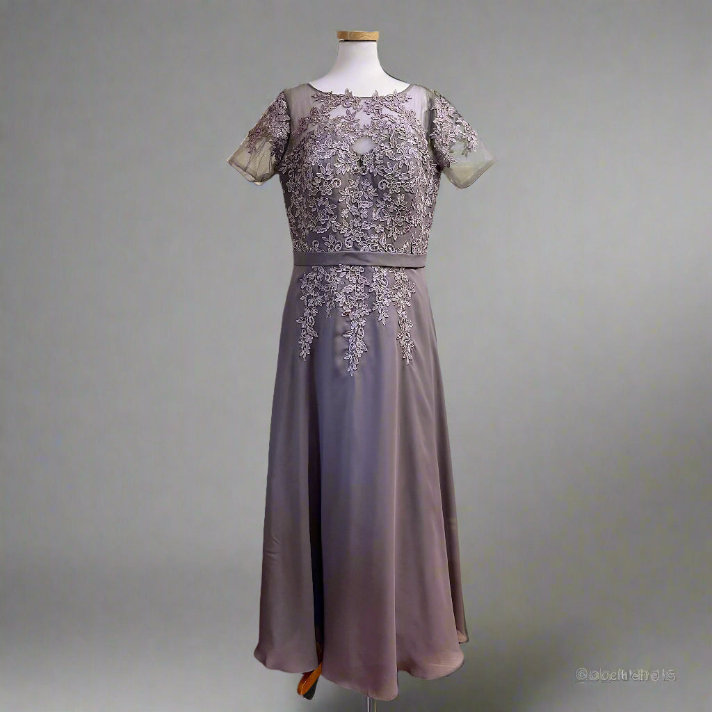 Lavender dress, size XXL, NEW WITH TAGS!