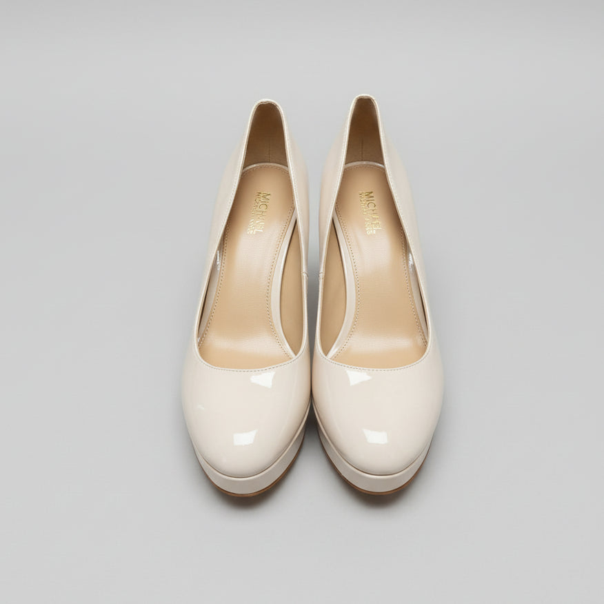 Michael Kors champagne patent Chantal shoes, size 6.5, NEW IN BOX!