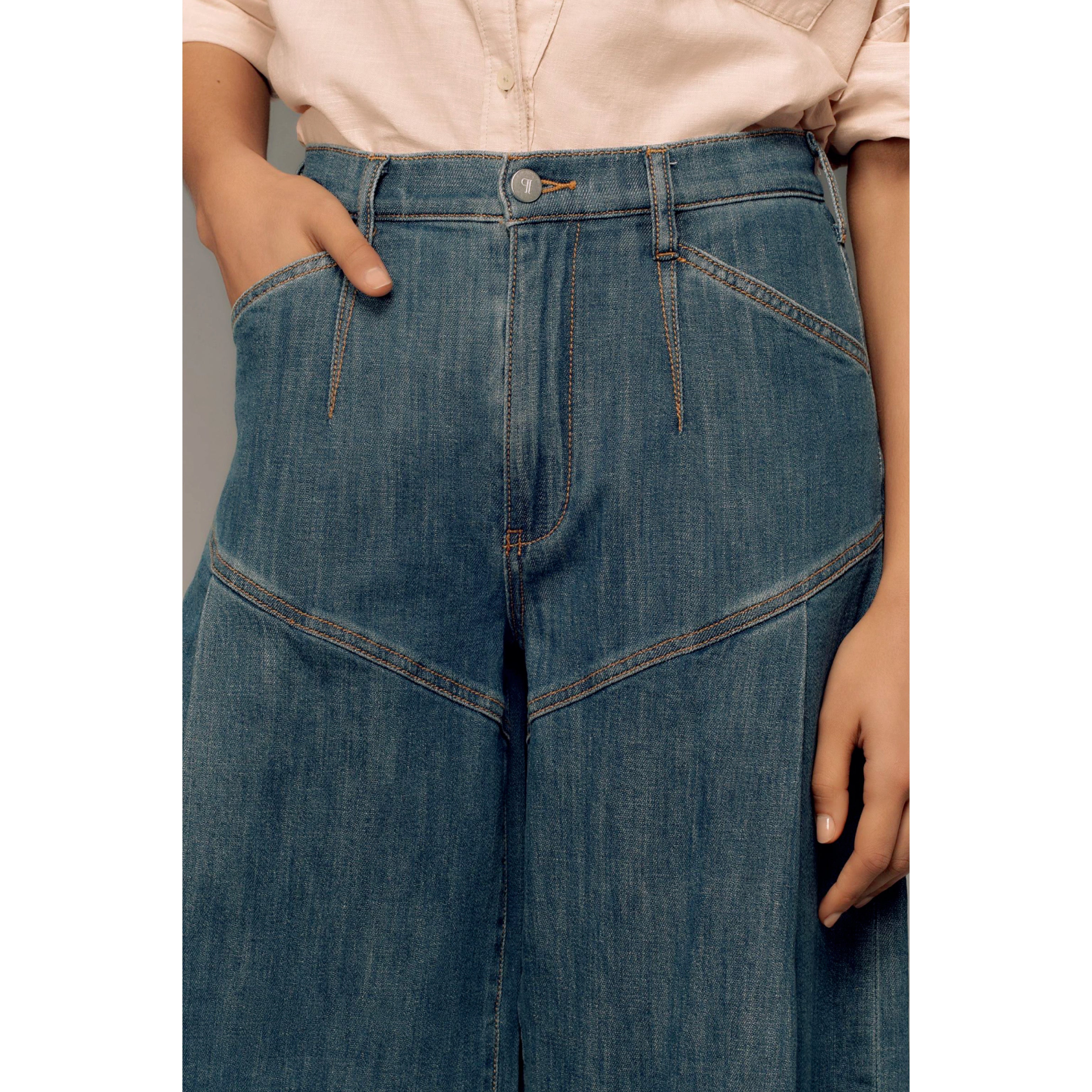 Pilcro seamed flounce high-rise, wide-leg jeans, size 29 Tall, NEW WITH TAGS!