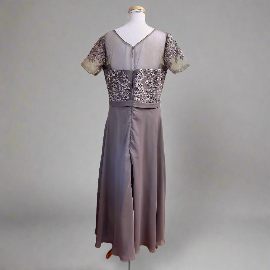 Lavender dress, size XXL, NEW WITH TAGS!
