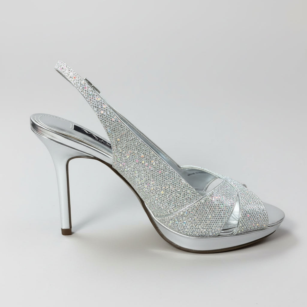 Nina silver Felice shoes, size 6, LIKE NEW!