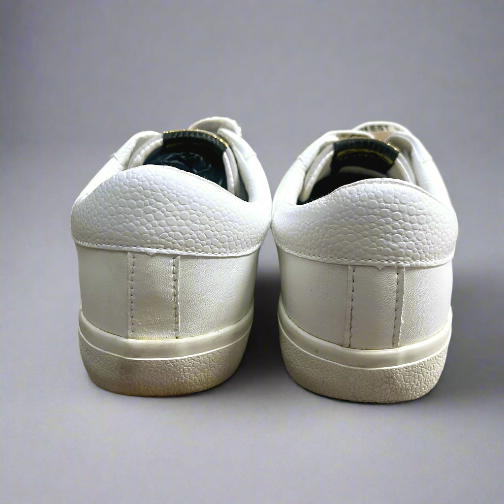 Vintage Havana white Mighty sneakers, size 8