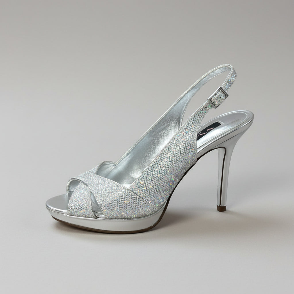 Nina silver Felice shoes, size 6, LIKE NEW!