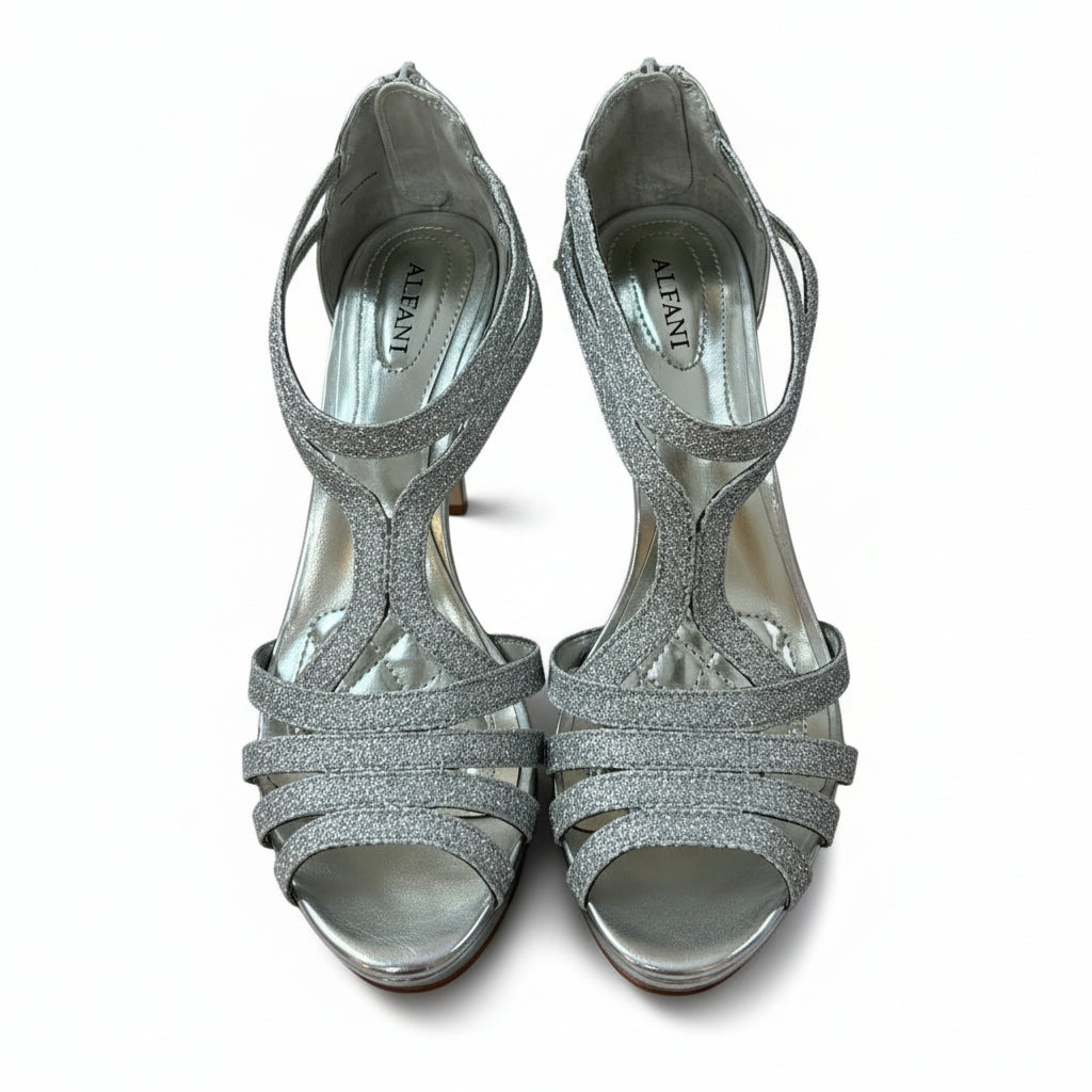 Alfani silver Tacy sandals, size 6.5, NEW IN BOX!