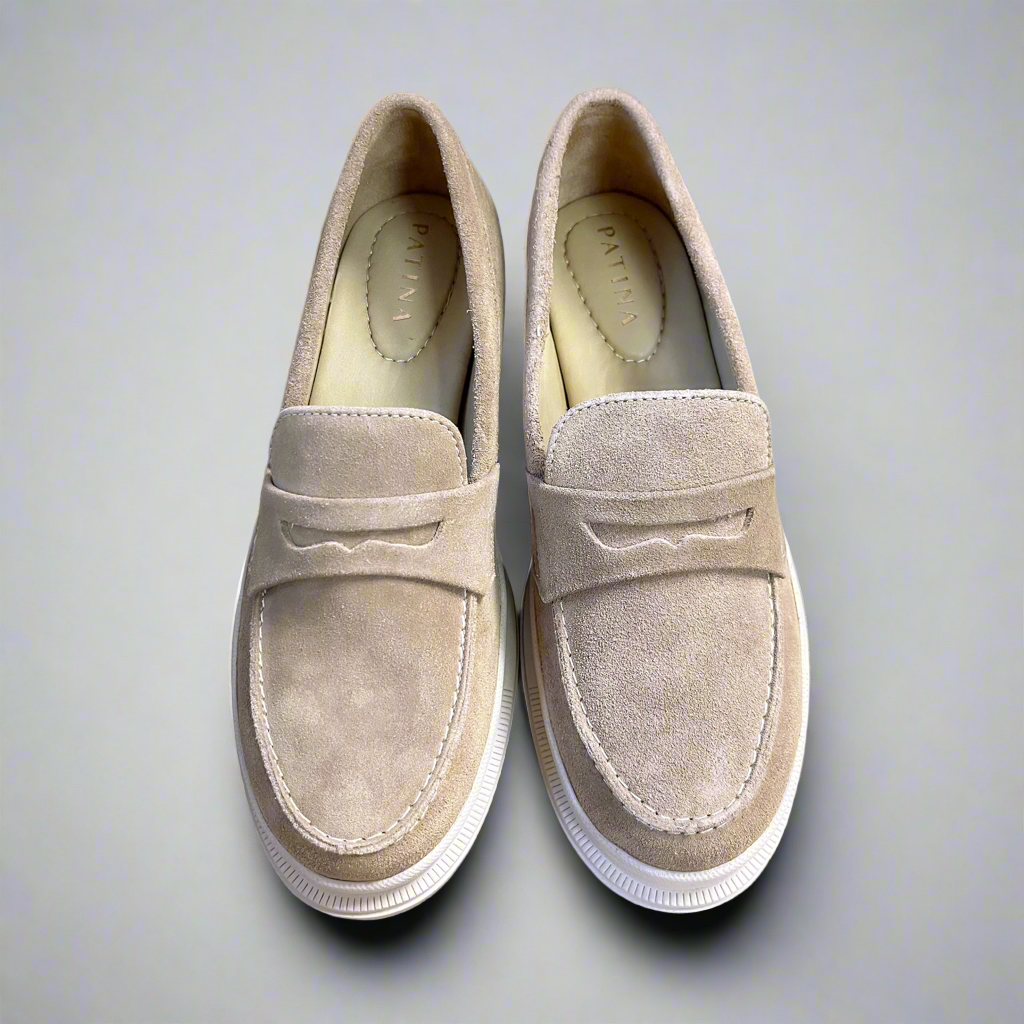 Patina tan suede Zoe chunky loafer, size 9, NEW IN BOX!