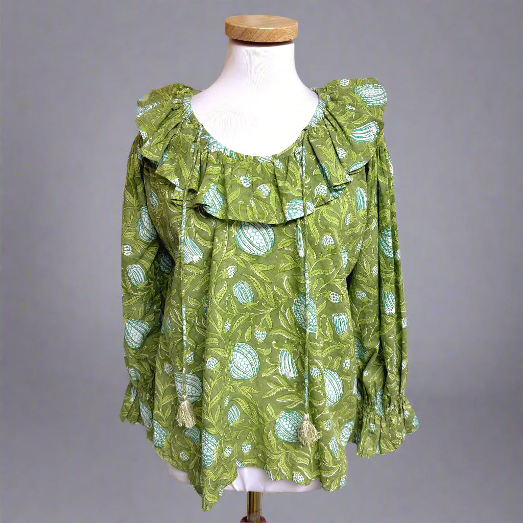 Mulberry & King green floral blouse, size XS/S, NEW WITH TAGS!