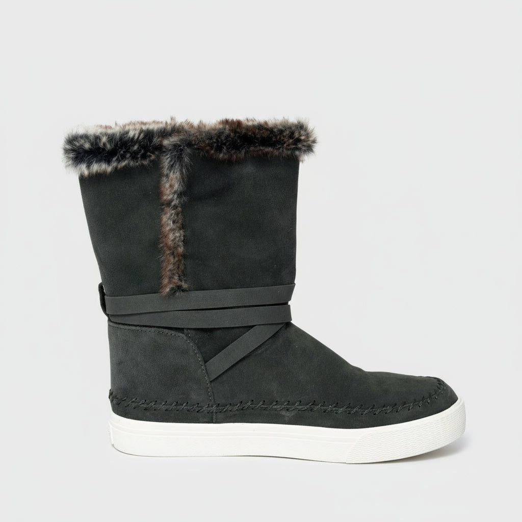 TOMS olive suede Vista boots, size 8, NEW IN BOX!