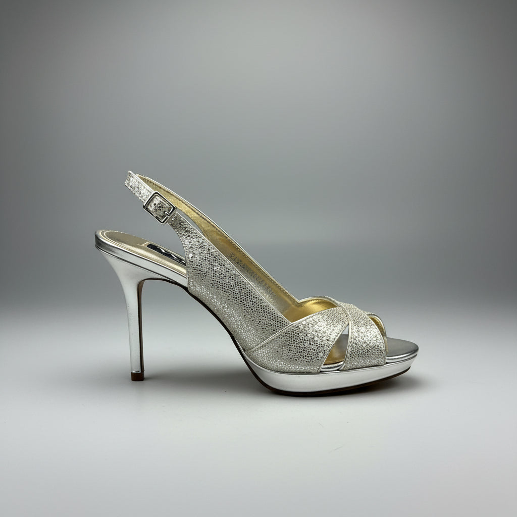 Nina gold metallic slings, size 6.5, LIKE NEW!