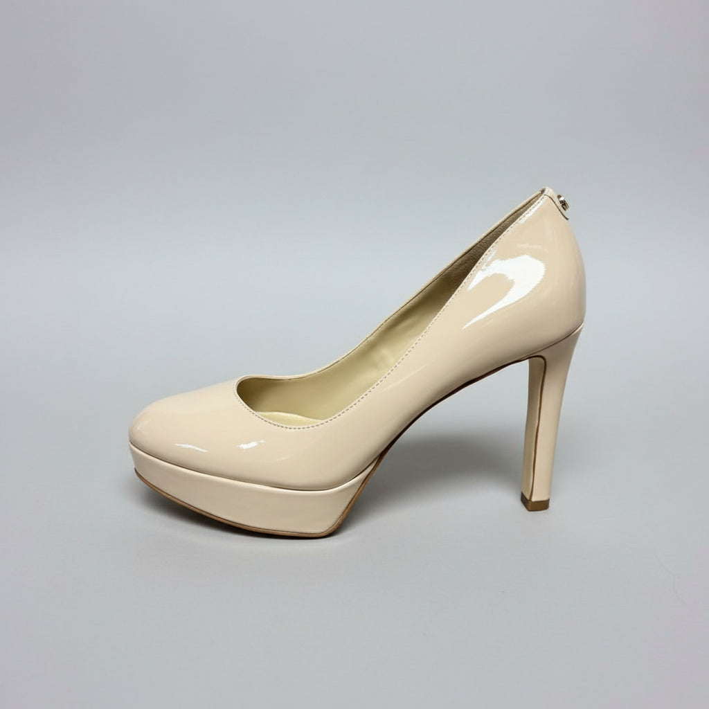 Michael Kors champagne patent Chantal shoes, size 6.5, NEW IN BOX!