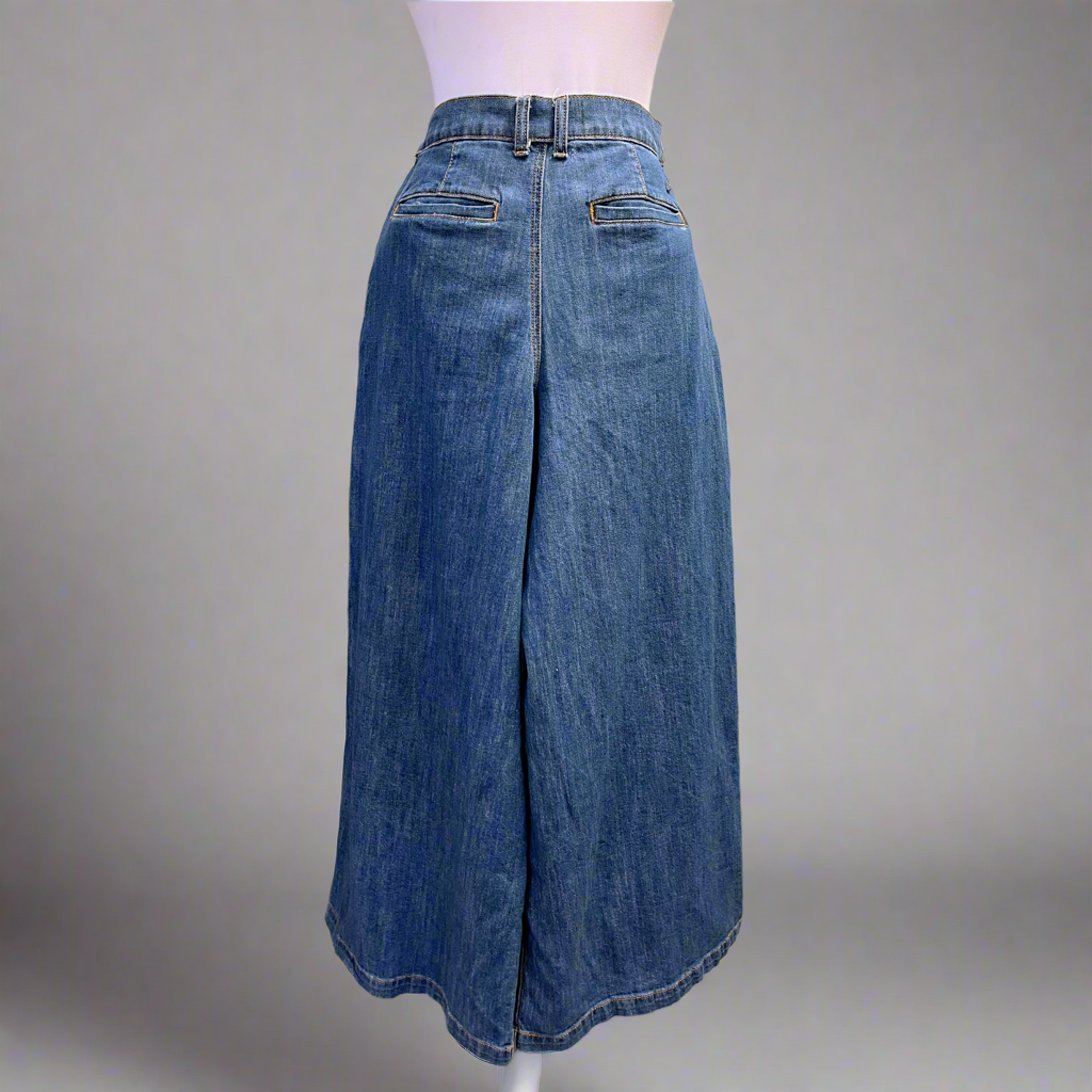 Pilcro seamed flounce high-rise, wide-leg jeans, size 29 Tall, NEW WITH TAGS!