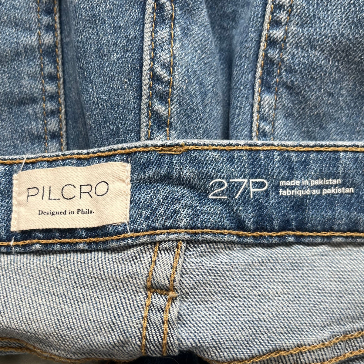 Pilcro barrel leg jeans, size 27P