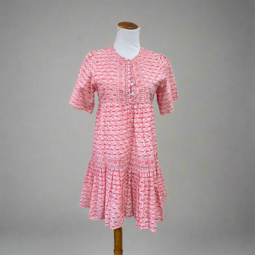 Marea pink and white floral Tiki dress, size XS, NEW WITH TAGS!