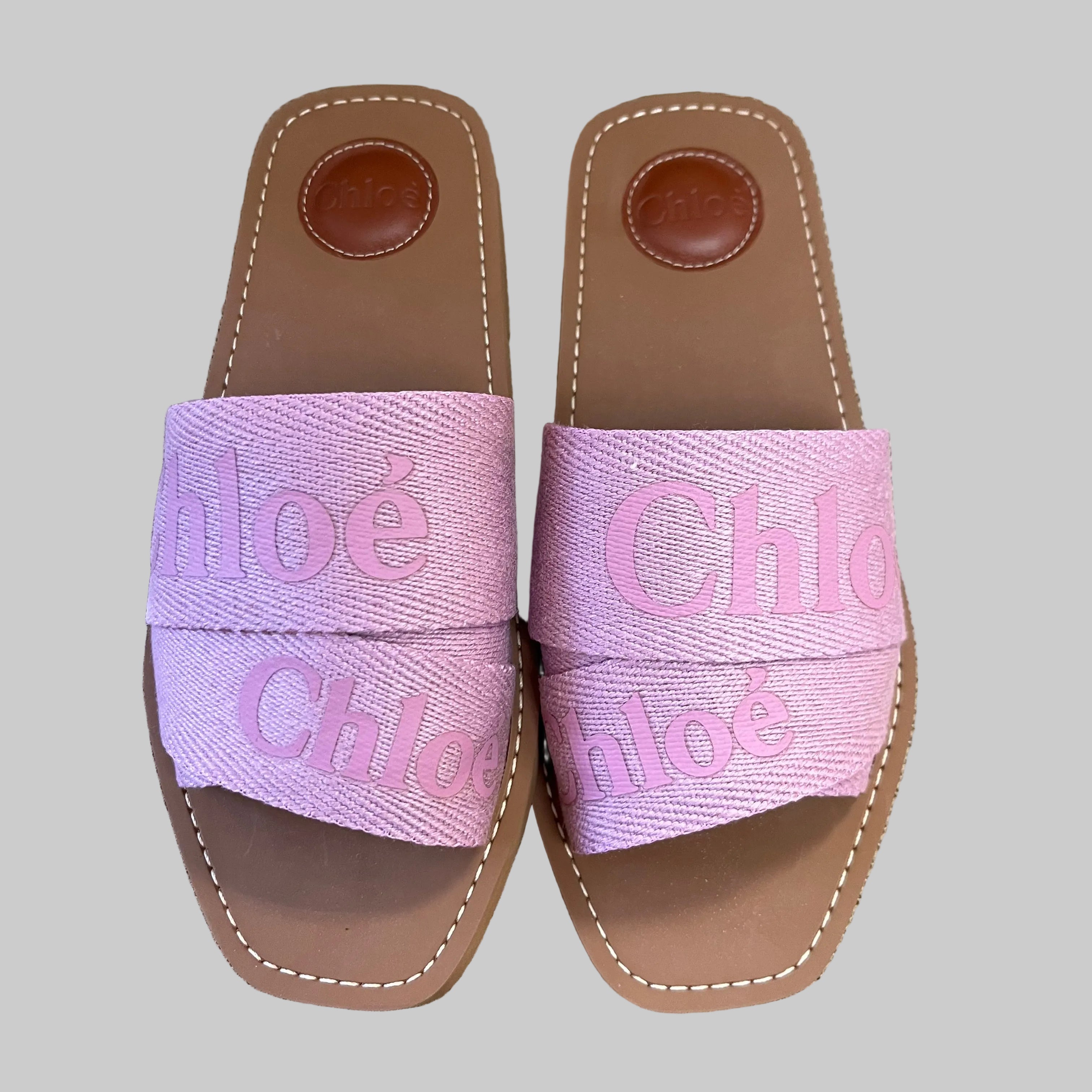 Chloe lavender Woody logo slides, size 8, NEW WITH TAGS!