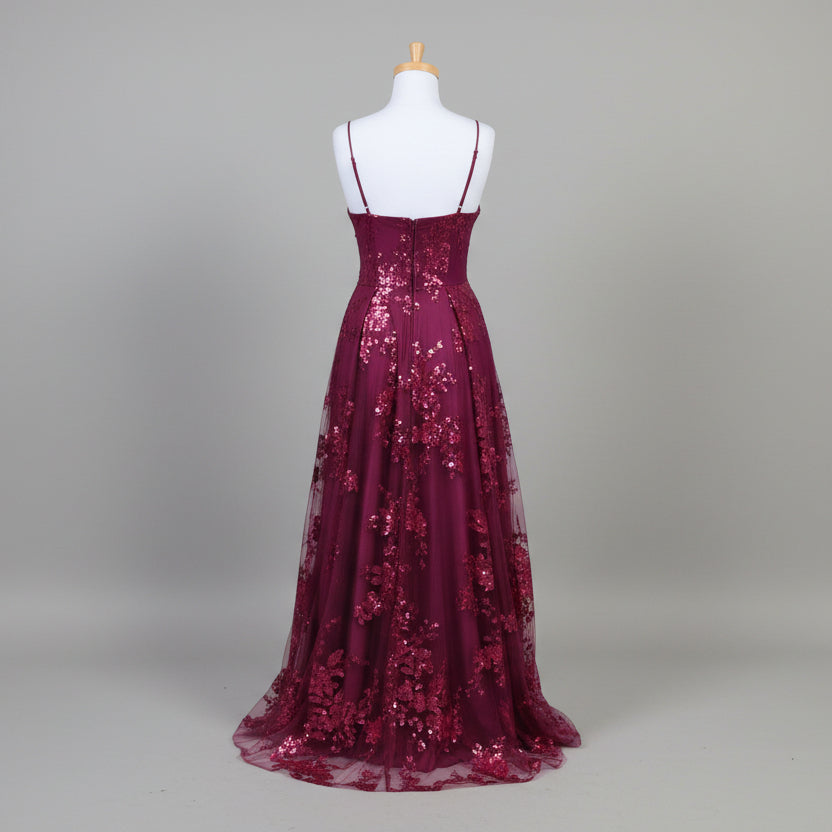 City Vibe plum floral sequin lace dress, Size 7 NEW WITH TAGS