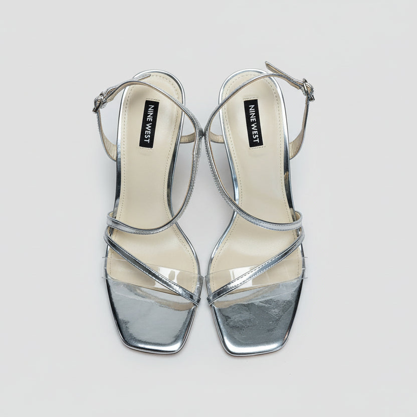 Nine West silver sandals, size 9.5, LIKE NEW!