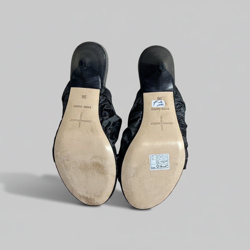 Dusica Dusica gray nylon Shandon Grigio shoes, size 5.5/6, NEW IN BOX!