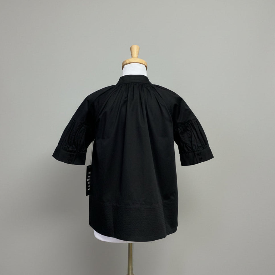 Tuckernuck black Ruthie puff sleeve blouse, size XS, NEW WITH TAGS!