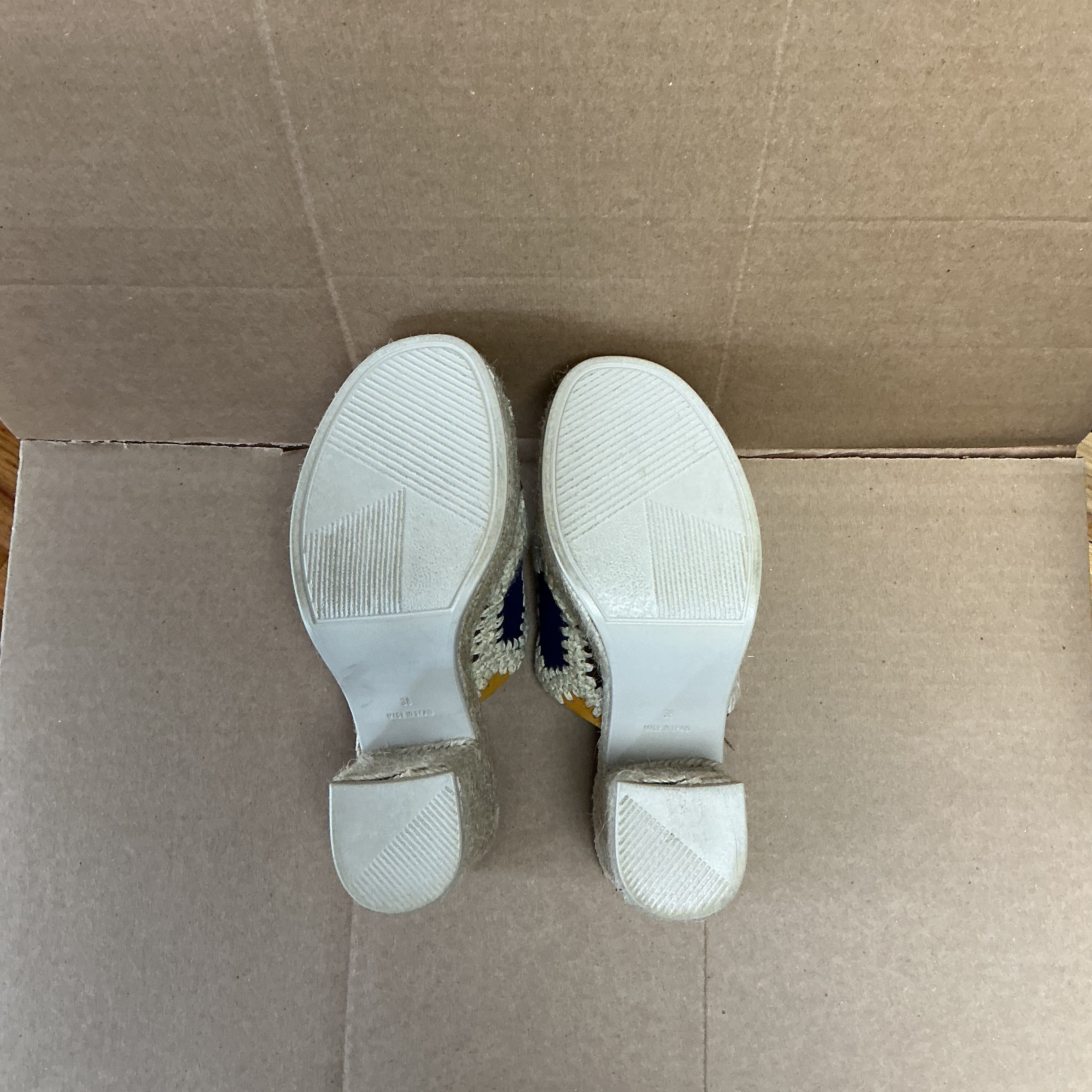 Gaimo tan patchwork platform sandals, size 8, BRAND NEW!