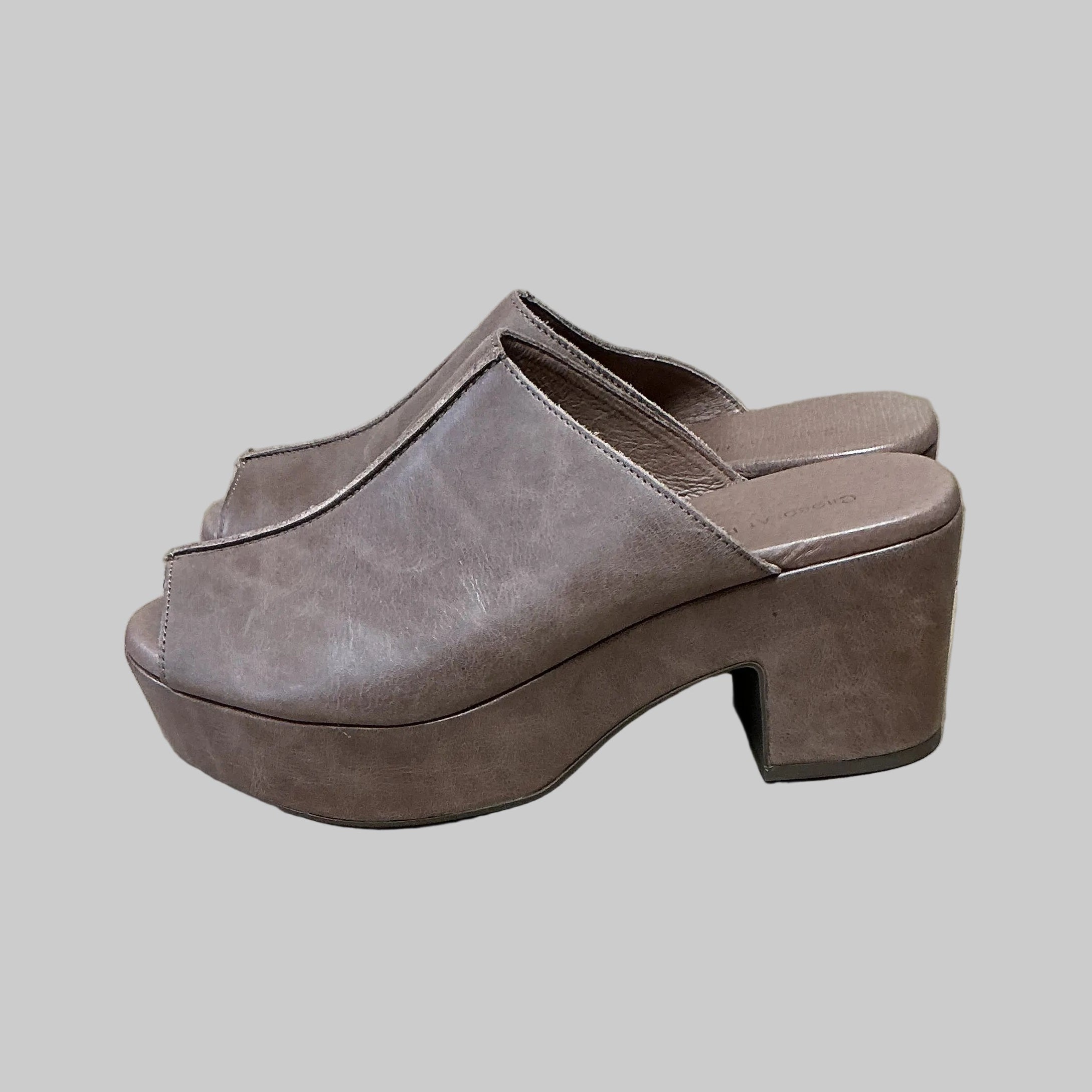 Chocolat Blu brown leather platform sandals, size 8, BRAND NEW!