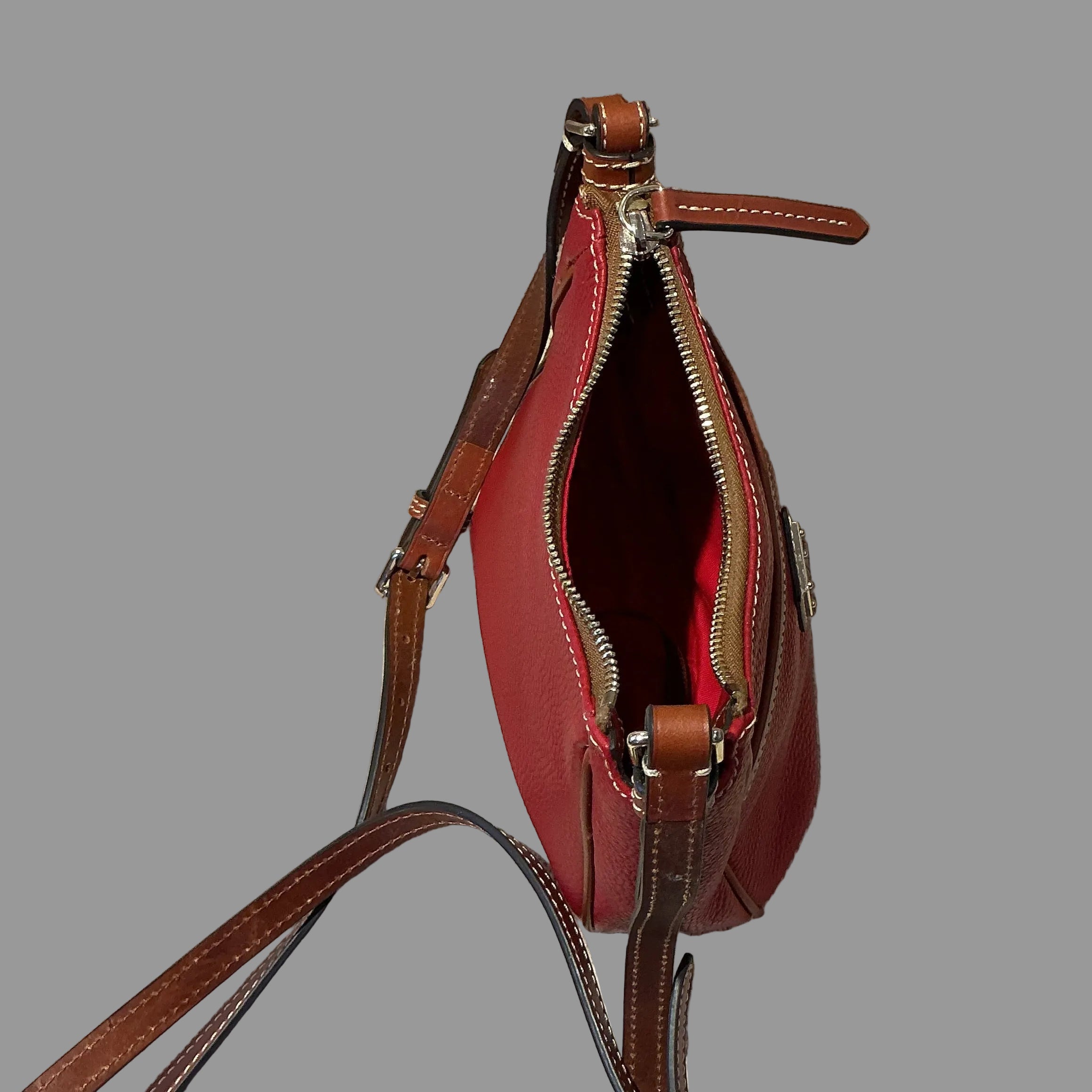 Dooney & Bourke red crossbody bag, LIKE NEW!