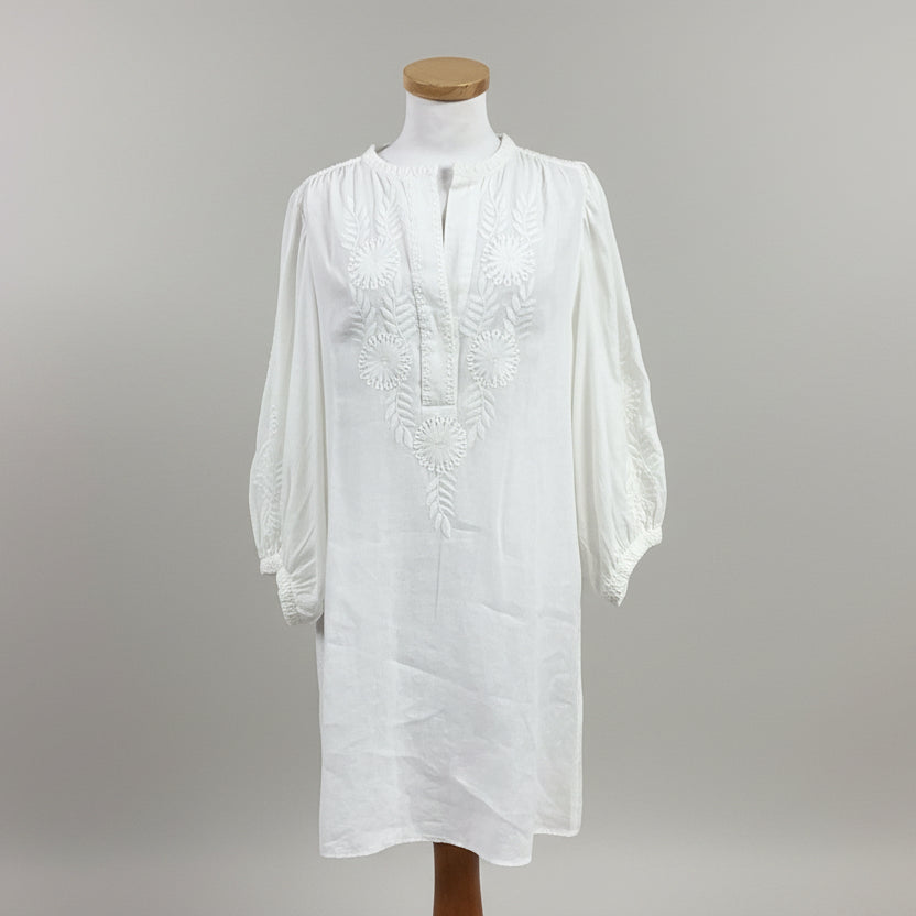 Banana Republic white linen dress, size M/Petite