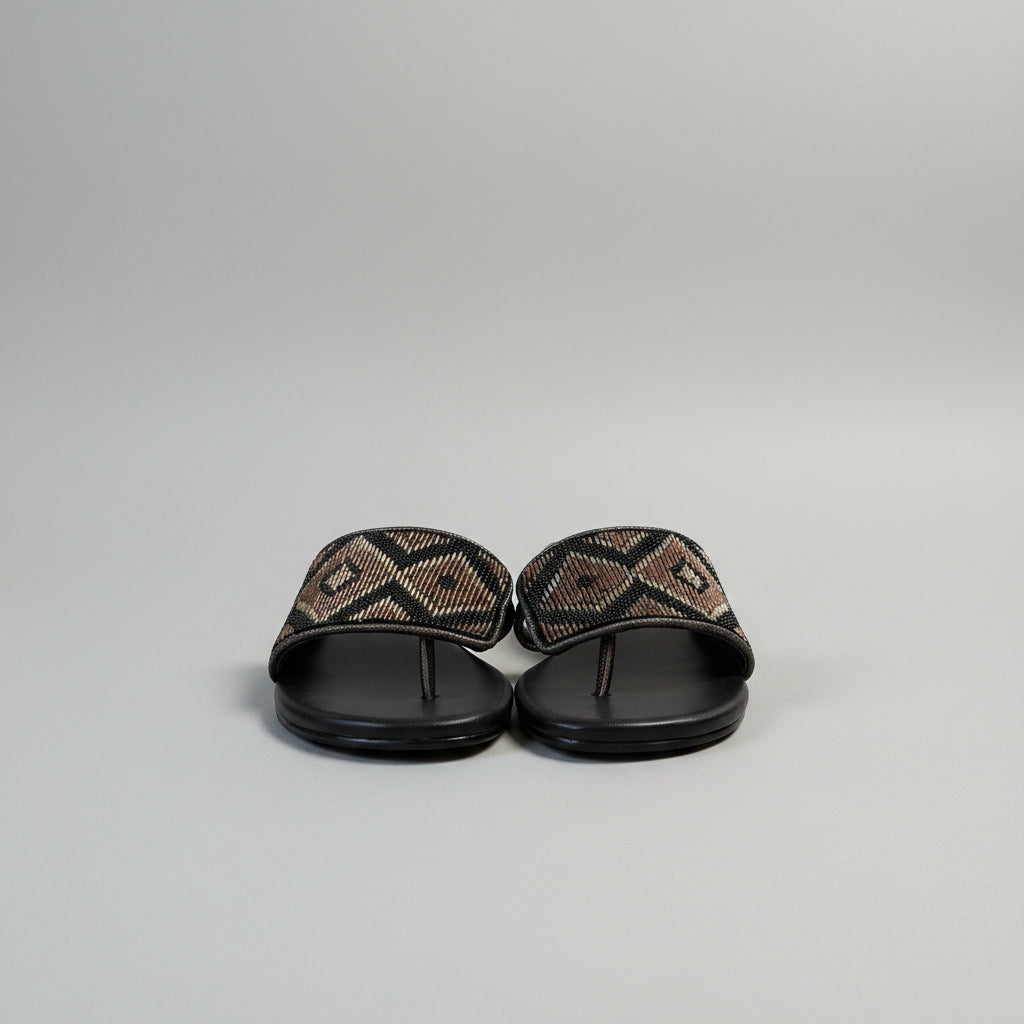 Donald J. Pliner brown beaded sandal, size 7, NEW IN BOX!