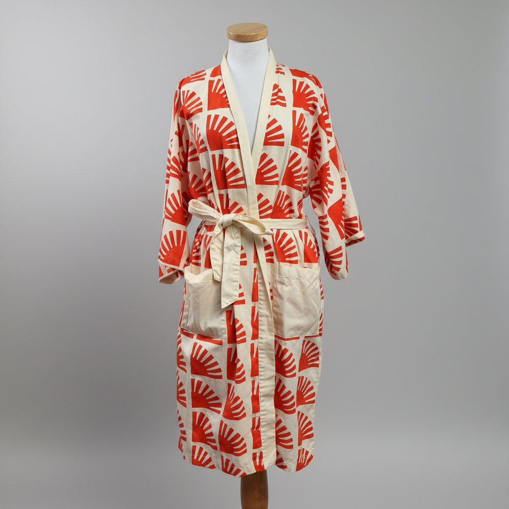 Wonder Valley red/cream Sunray robe, Size S/M, LIKE NEW!