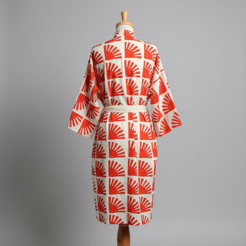 Wonder Valley red/cream Sunray robe, Size S/M, LIKE NEW!