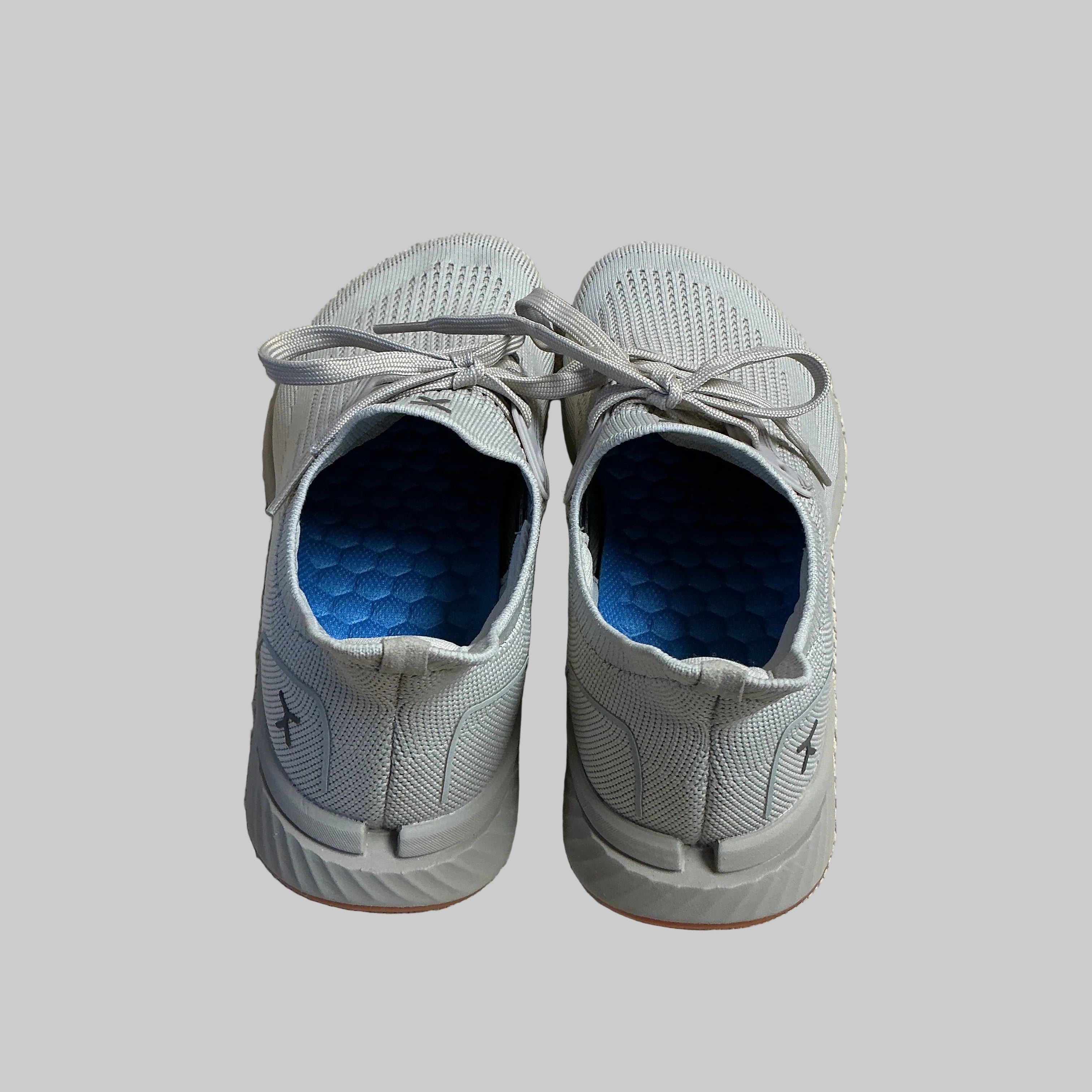 Flux beige Adapt Runner shoes, size 8, BRAND NEW!